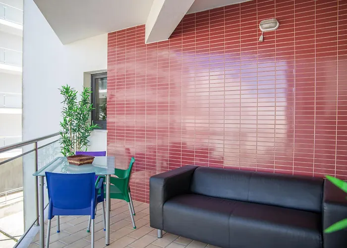 Dubai By Garvetur * קווארטיירה